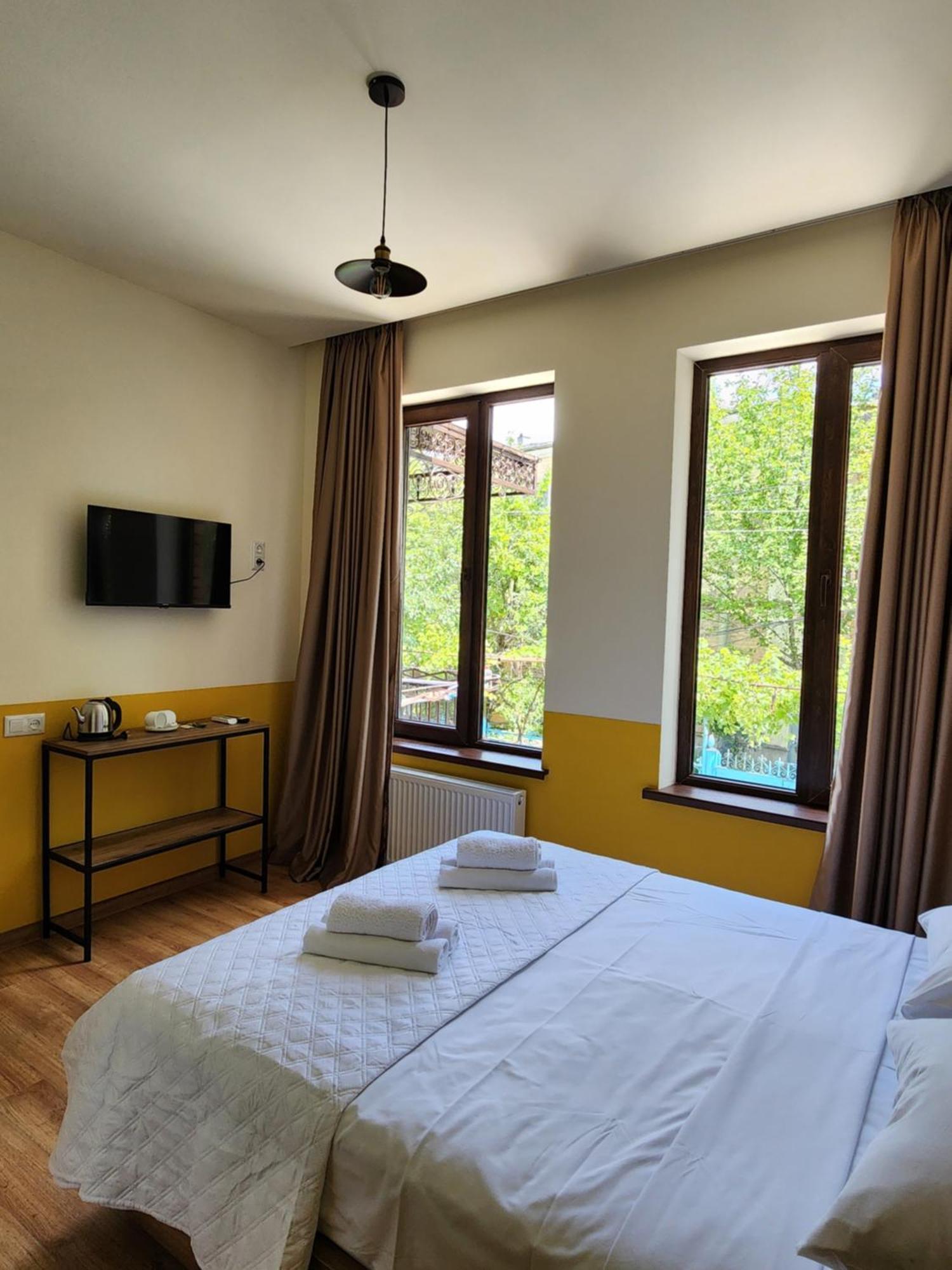 Dro Hotel คูทายสิ ภายนอก รูปภาพ